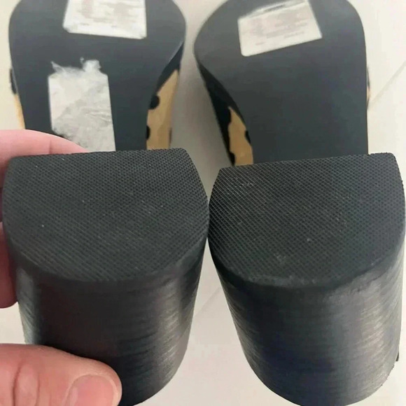 I Desire The Things That Will Destroy Me Chai Ankle Strap Black Leather Sandals - Picture 12 of 13